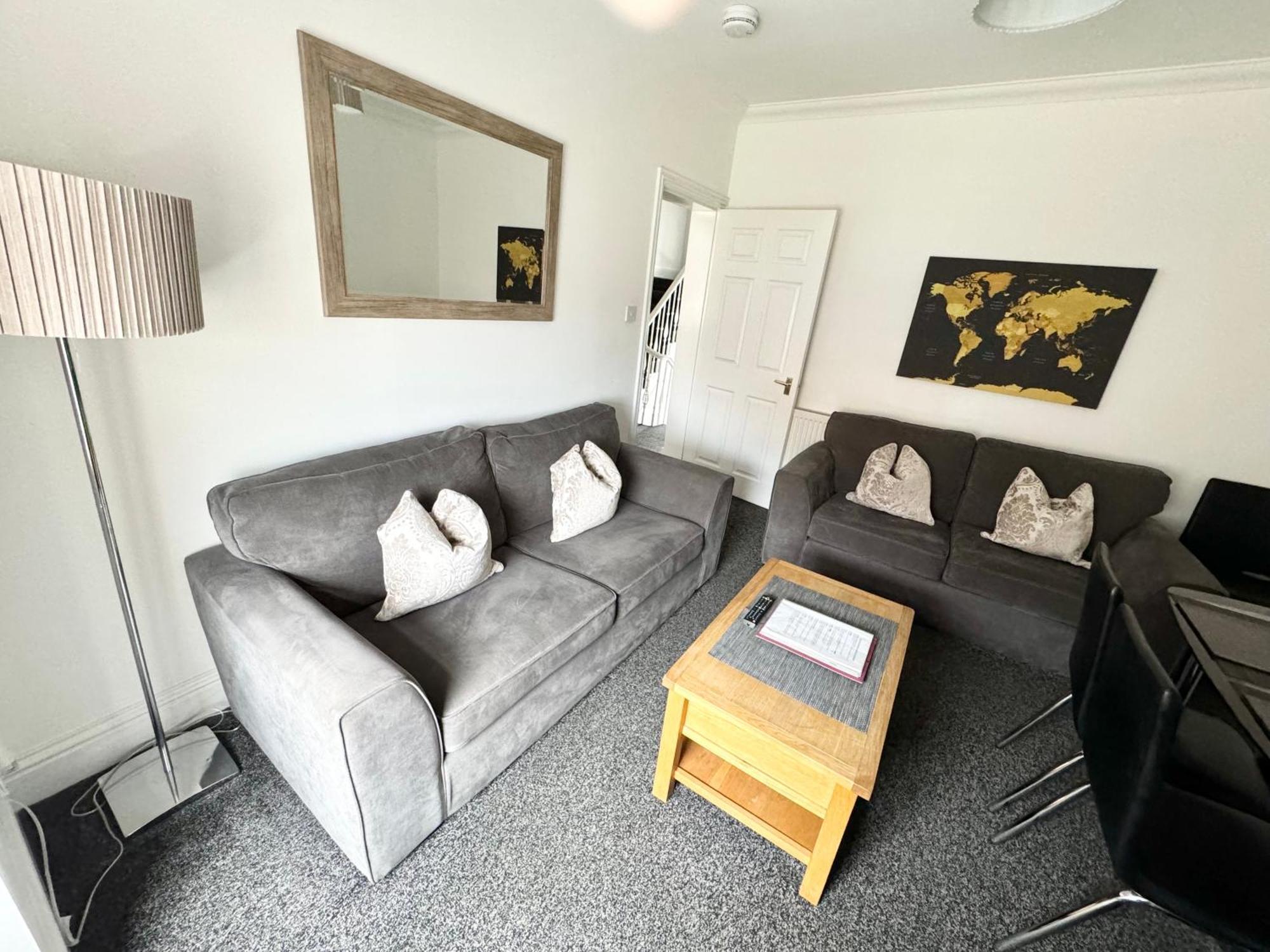 Riverside Townhouse Inverness Extérieur photo