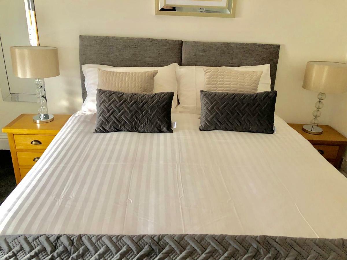 Riverside Townhouse Inverness Extérieur photo
